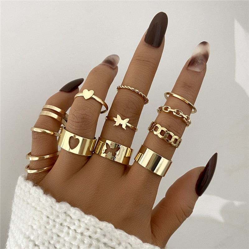 BERRY'S BUYS™ Hip Hop Cross Ring On Finger Chains - Stand Out with Gothic Aesthetic - Versatile and Eye-Catching Jewelry - Berry's Buys