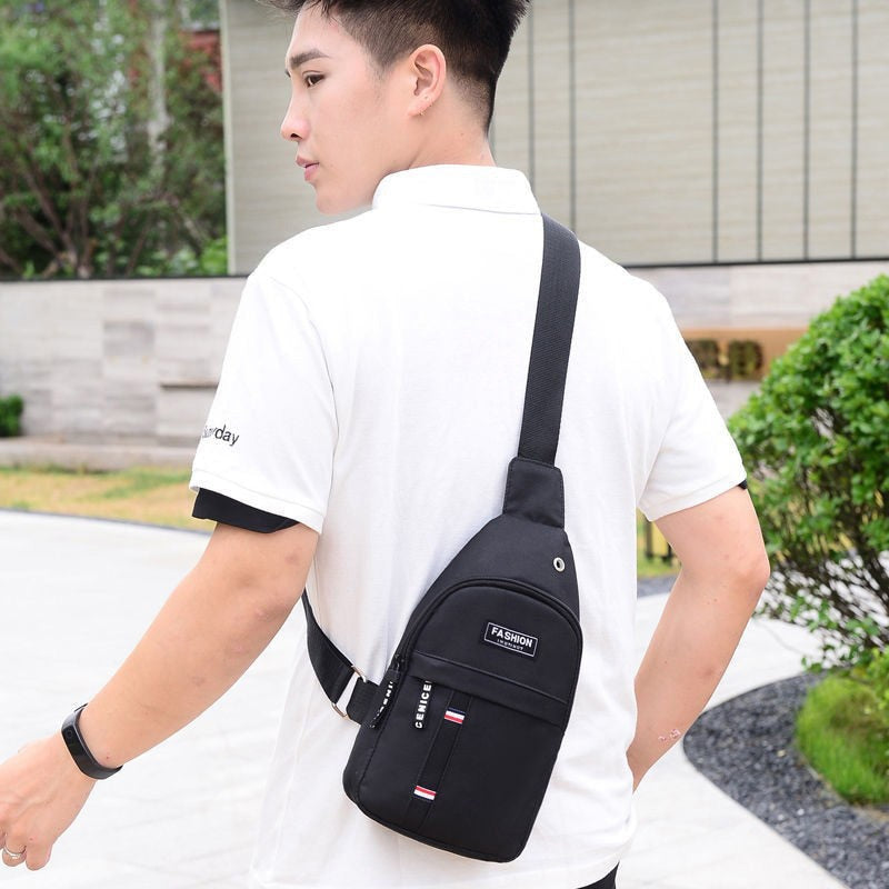 Men's Chest Bags - Travel Hands-Free and in Style - Keep Your Essentials Safe and Secure