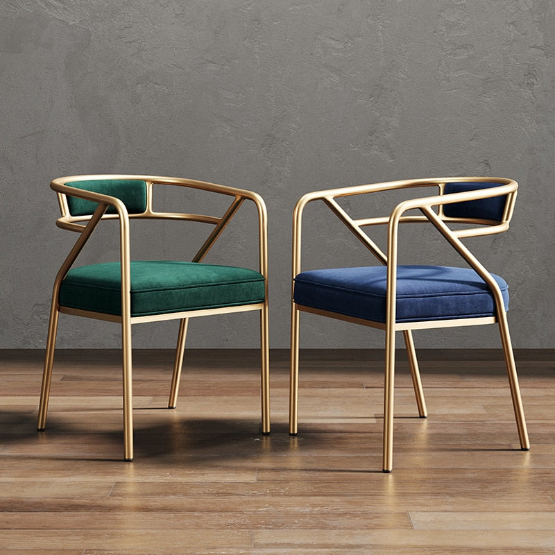 BERRY'S BUYS™ Designer Lounge Dining Chair - Elevate Your Dining Experience - Crafted with Luxury Gold Metal - Berry's Buys