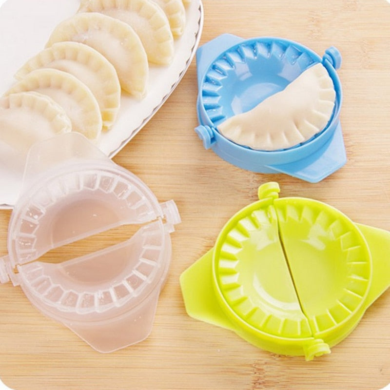 BERRY'S BUYS™ Dumpling Mould - Create Perfect Dumplings Every Time - Effortlessly Craft Delicious and Uniformly Shaped Dumplings with Our Must-Have Kitchen Gadget - Berry's Buys