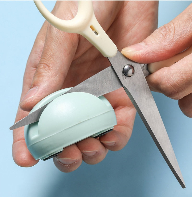 Mini Kitchen Tools Whetstone Household Sharpener - Keep Your Knives Razor-Sharp with Ease - Effor...