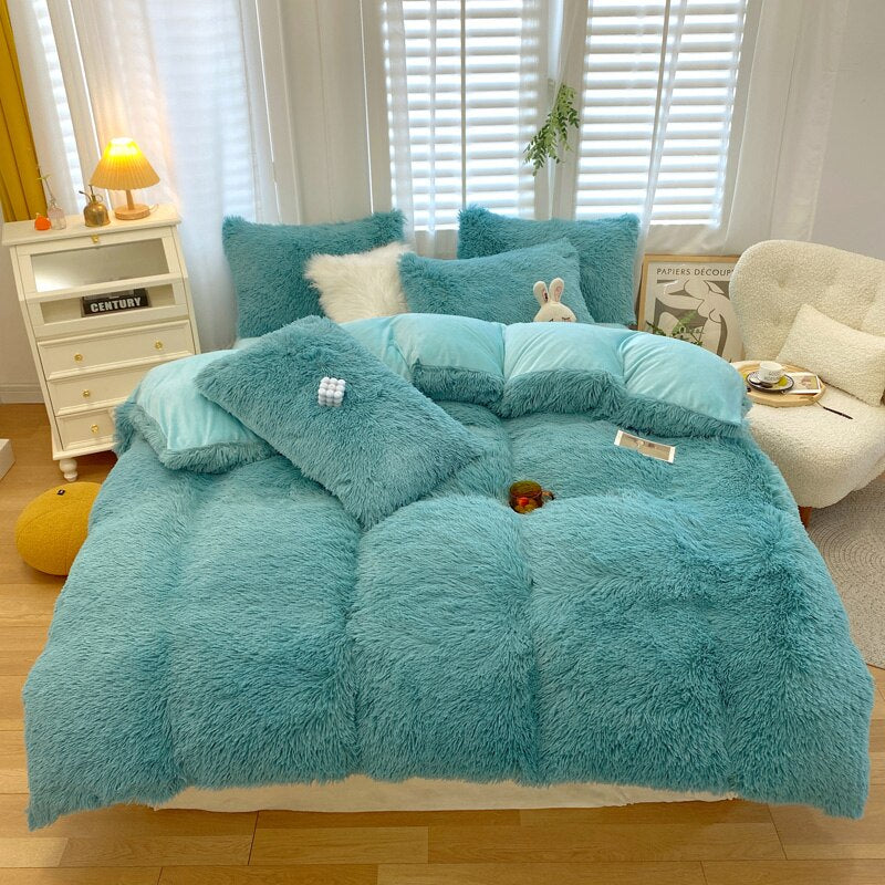 Winter Blue Long Hair Duvet Cover Set - Stay Cozy and Stylish this Winter - Ultimate Warmth, Comf...