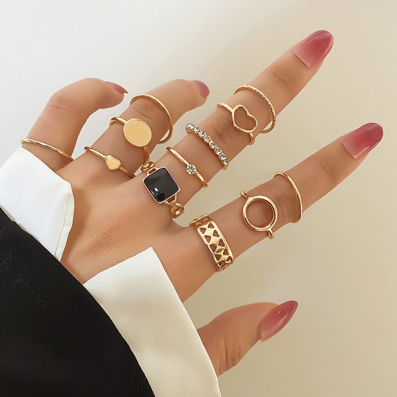 BERRY'S BUYS™ IFKM Bohemian Vintage Zircon Ring Set - Add Retro Flair to Your Look - Elevate Your Style with These Timeless Rings - Berry's Buys