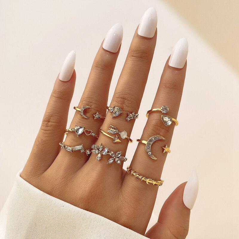 BERRY'S BUYS™ IFKM Bohemian Vintage Zircon Ring Set - Add Retro Flair to Your Look - Elevate Your Style with These Timeless Rings - Berry's Buys