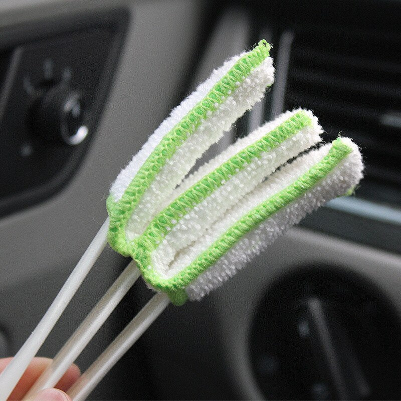 BERRY'S BUYS™ Car Clean Tools Brush - Keep Your Car Looking Brand New - Effortlessly Clean Even Hard-to-Reach Areas - Berry's Buys