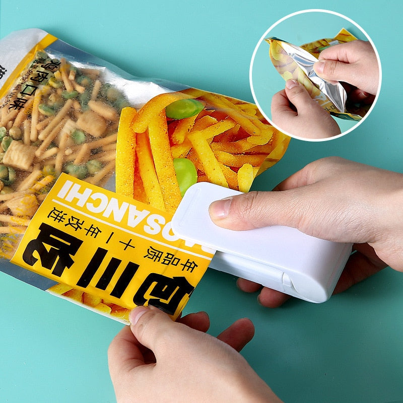 Xiaomi Heat Bag Sealing Machine - Seal Your Way to Fresher, Tastier Food!