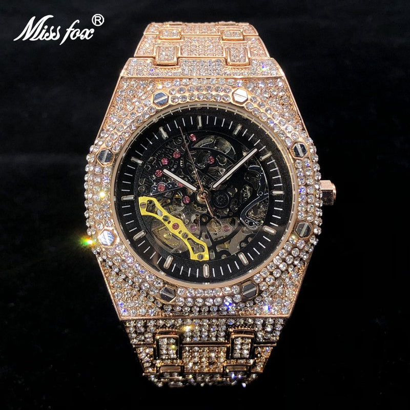 Luxury Royal Gold Automatic Watch for Men - Make a Bold Statement with Style and Precision